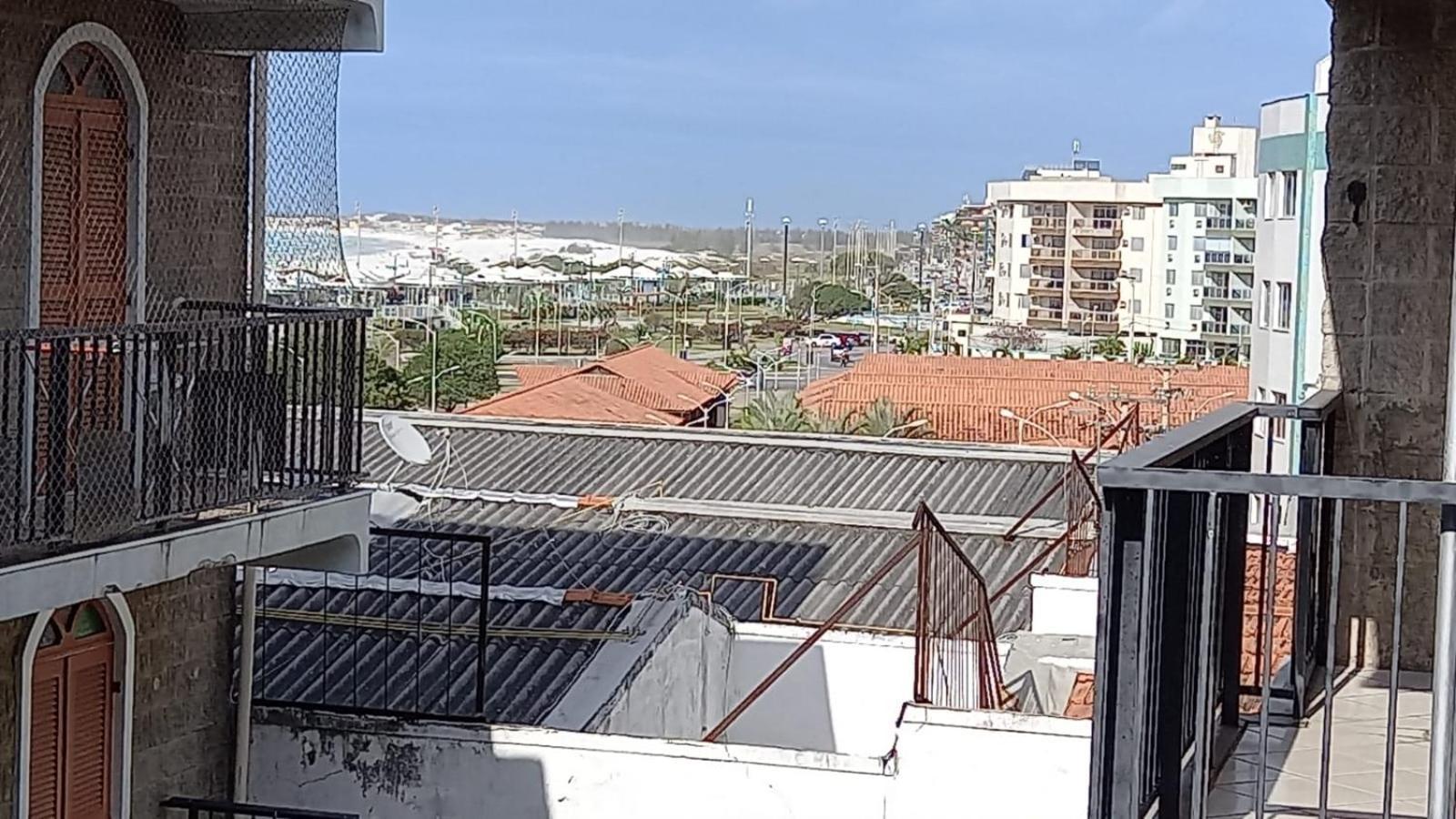 A 50M Da Praia Do Forte Em Cabo Frio Exteriör bild