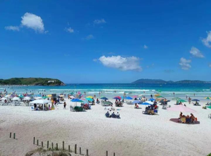 A 50M Da Praia Do Forte Em Cabo Frio Exteriör bild